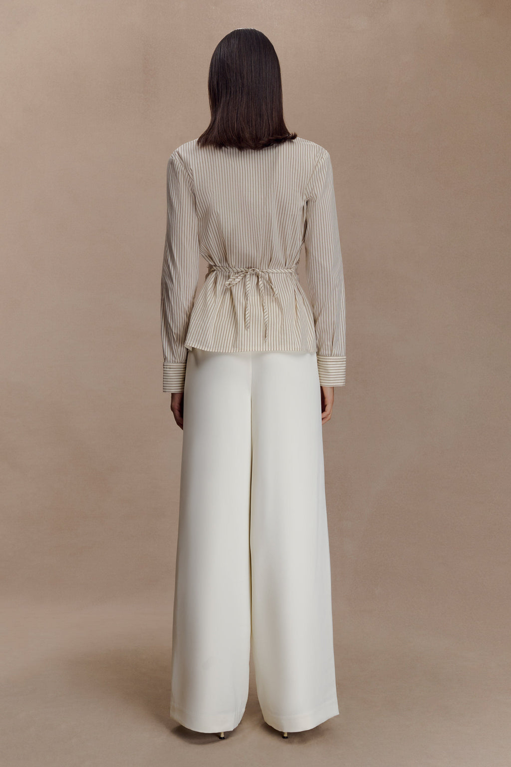 Millie Tie Back Cotton Shirt in Beige Pinstripe – Chic&Drifts