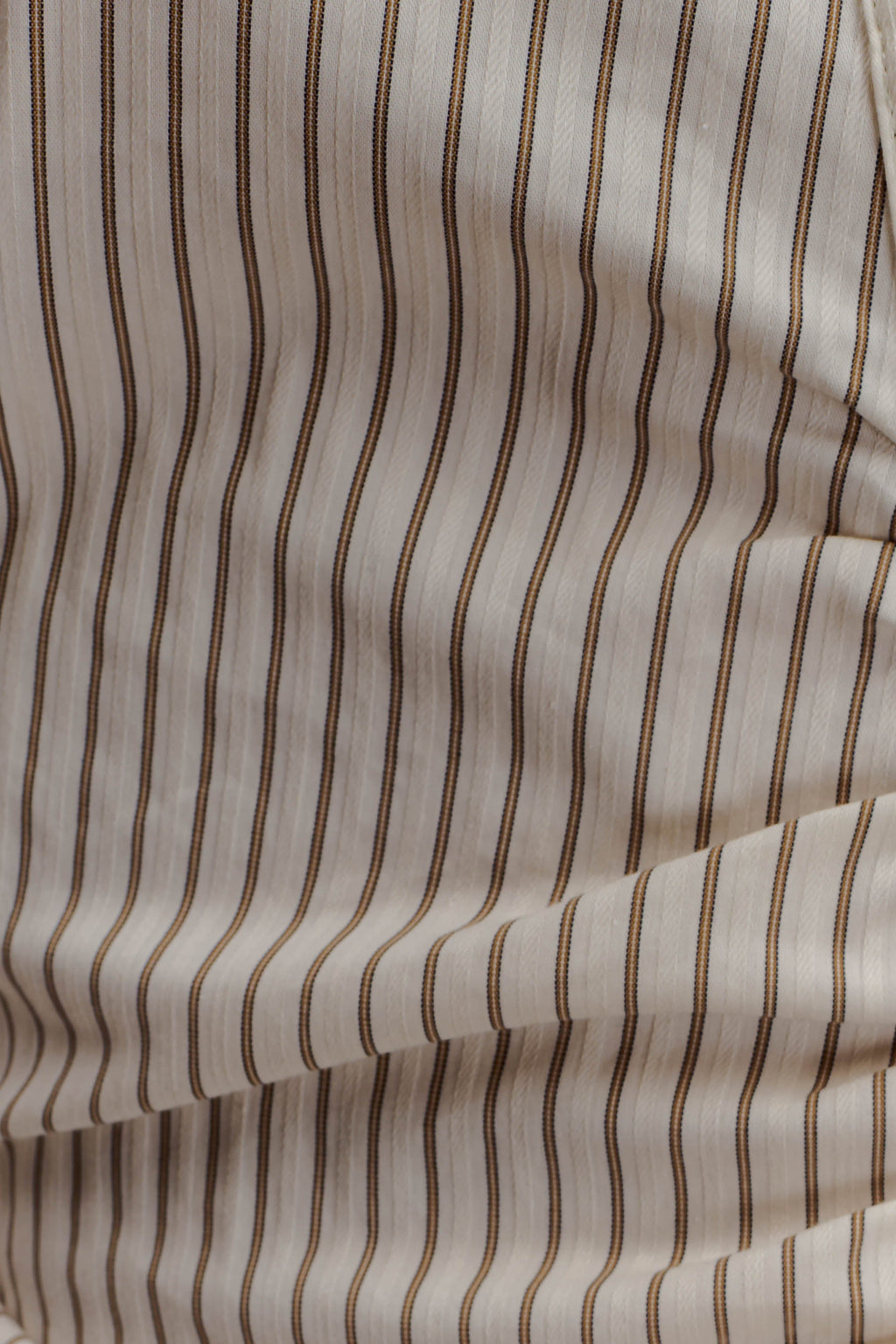 Millie Tie Back Cotton Shirt in Beige Pinstripe – Chic&Drifts