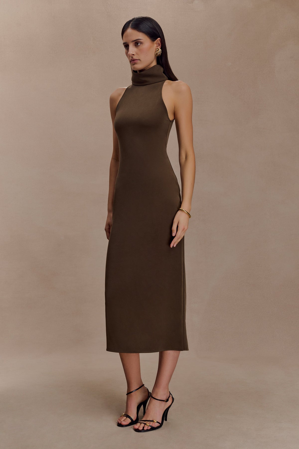 Kennedy High Neck Midi Dress in Chocolate – Chic&Drifts