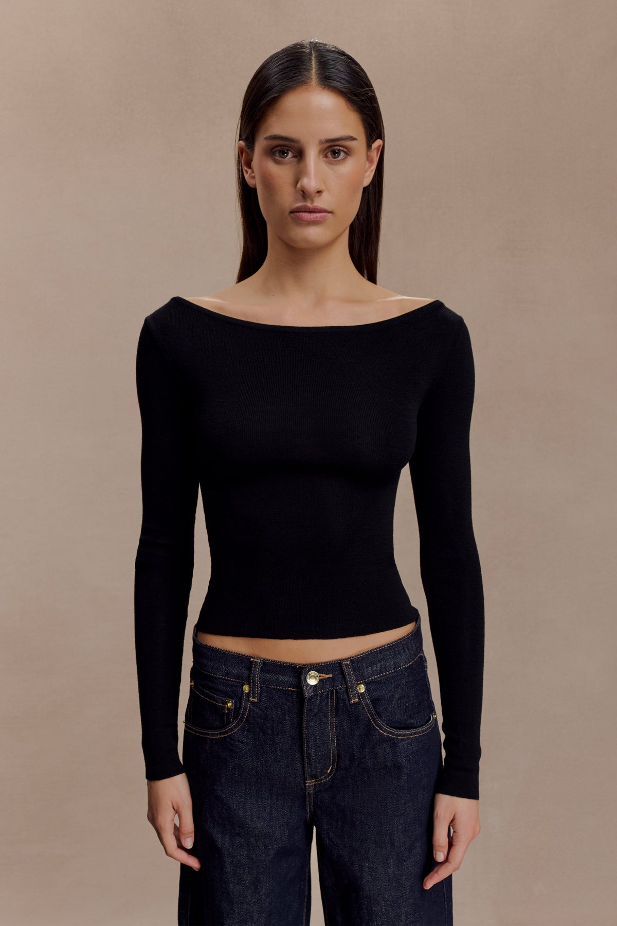 Paedyn Merino Wool Ribbed Long Sleeve Top in Black – Chic&Drifts