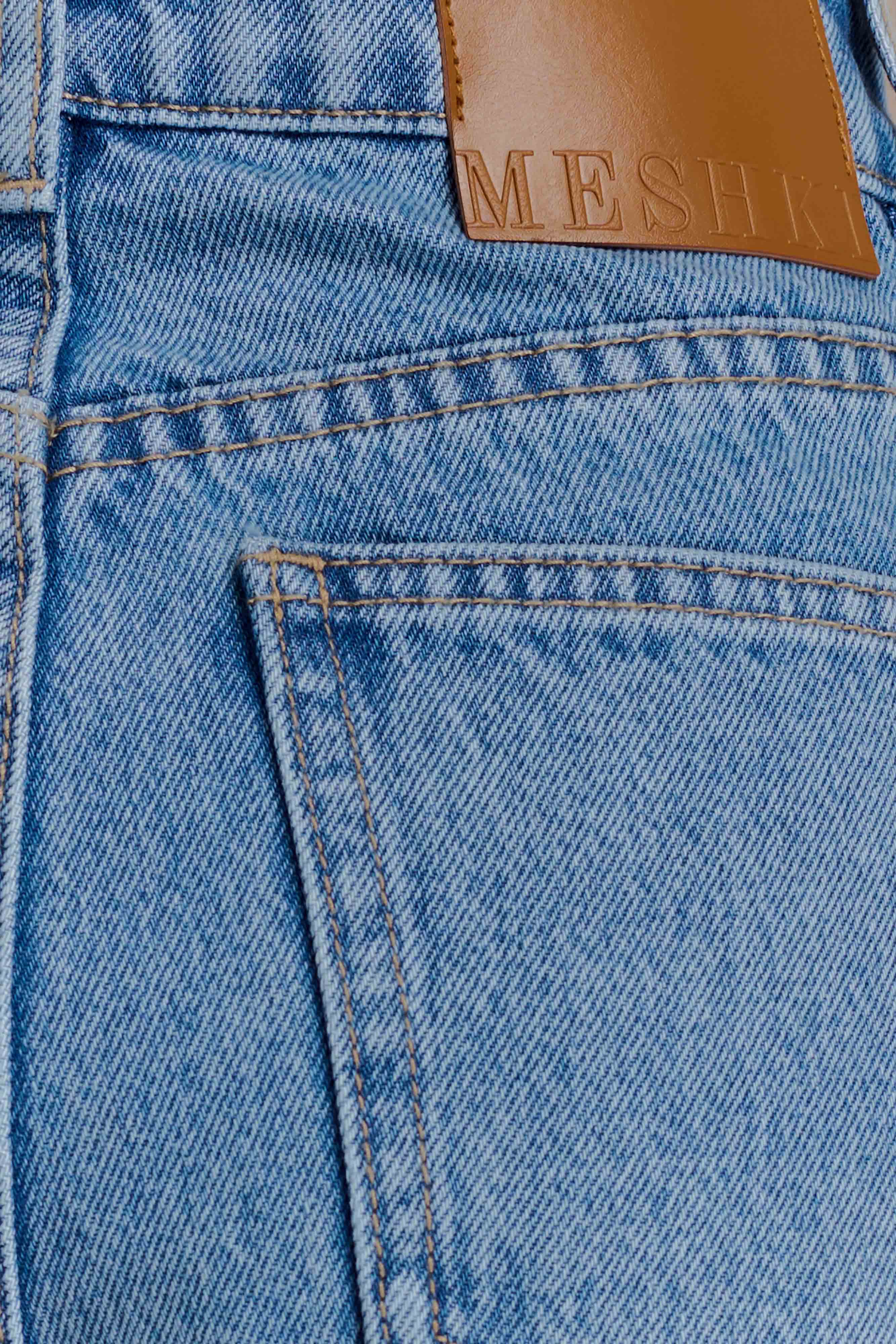 Carlene Cuffed Denim Shorts in Classic Blue – Chic&Drifts