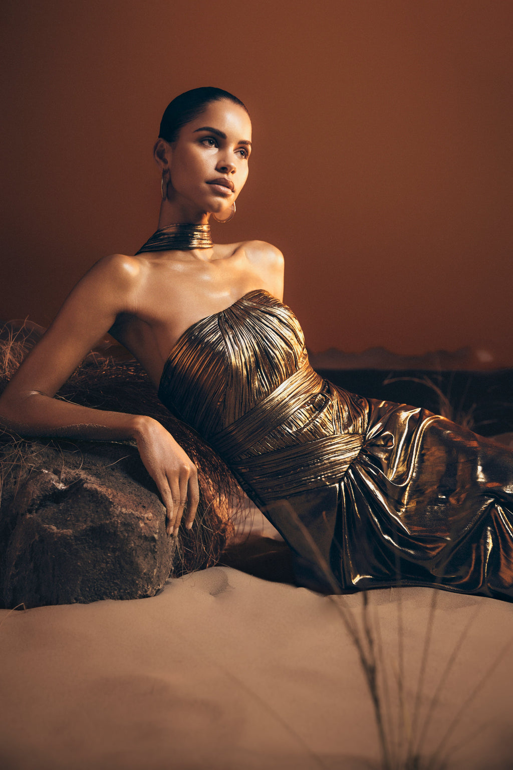 Clemence Plisse Maxi Dress in Gold – Chic&Drifts