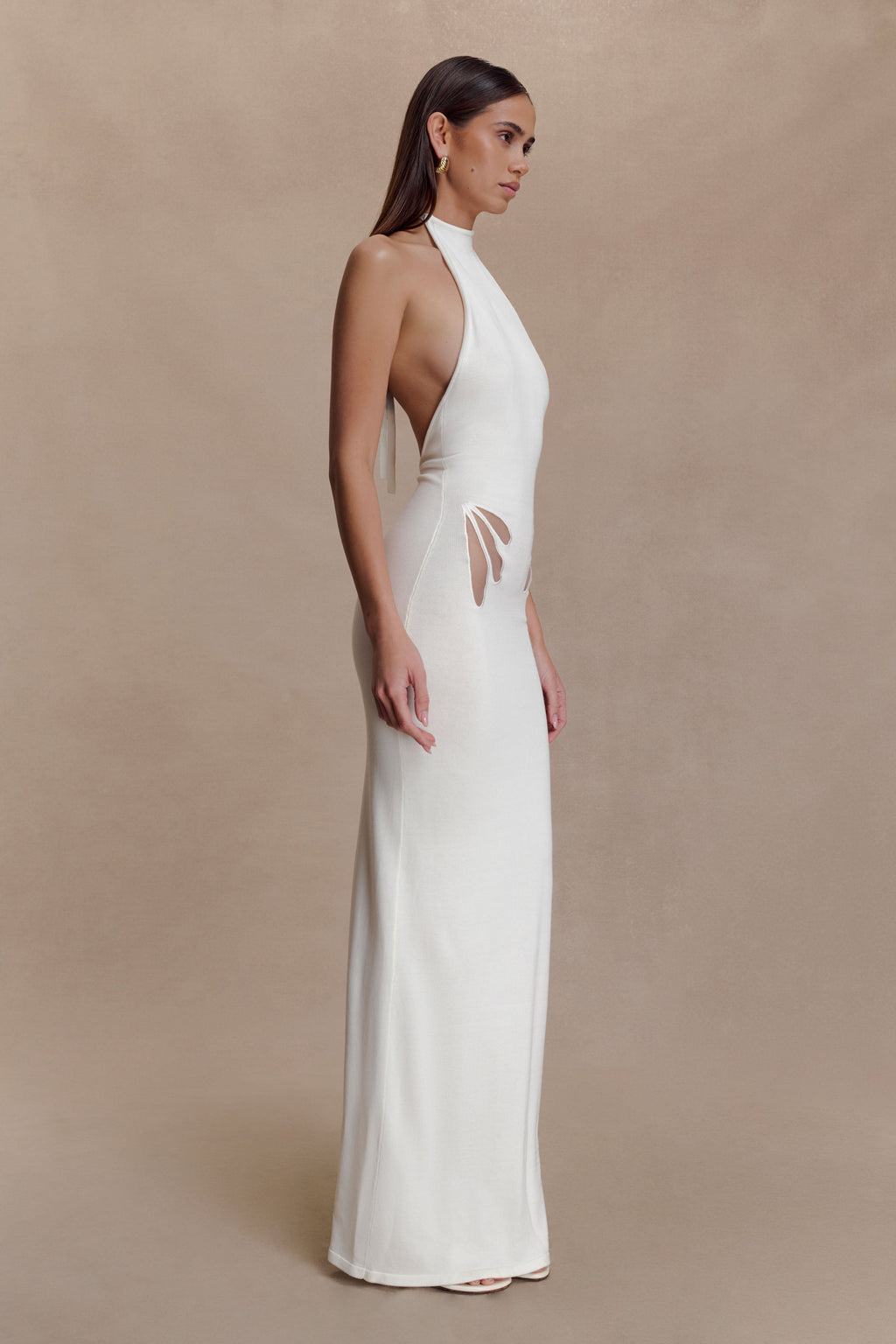 Brock Knit Halter Maxi Dress in White – Chic&Drifts