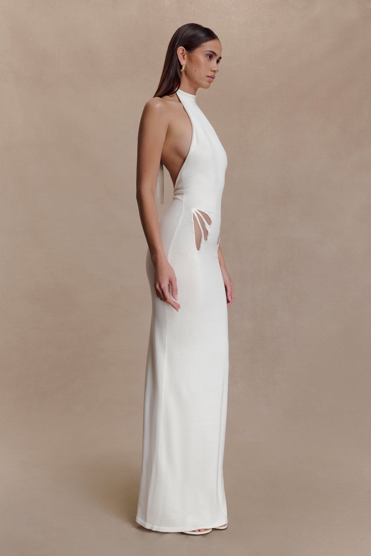 Brock Knit Halter Maxi Dress in White – Chic&Drifts