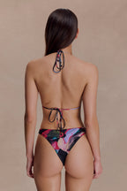 Brianna Triangle Bikini Top in Multi Fluid Reverie Print – Chic&Drifts