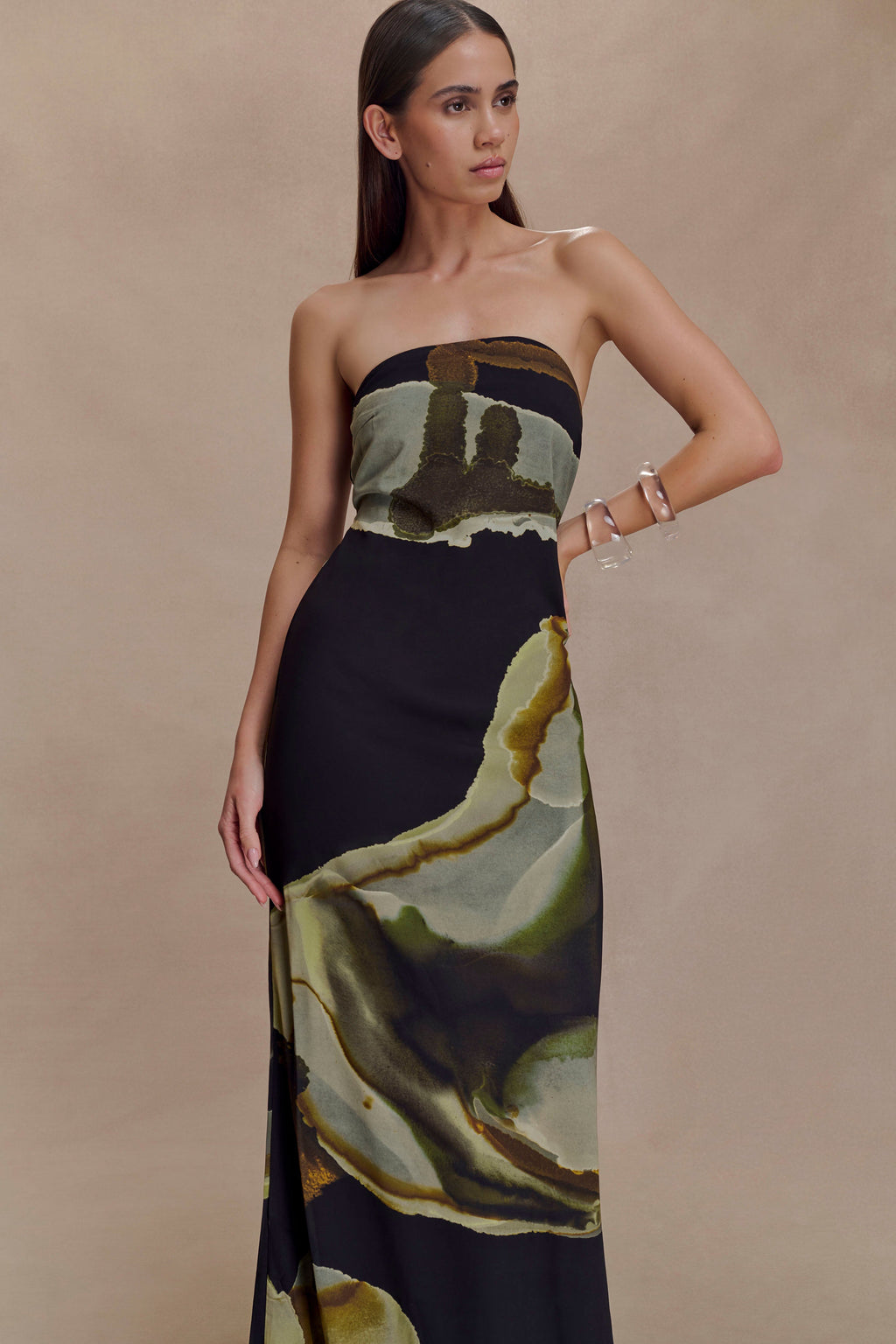 Amaya Strapless Chiffon Maxi Dress in Blue Polka Dot – Chic&Drifts