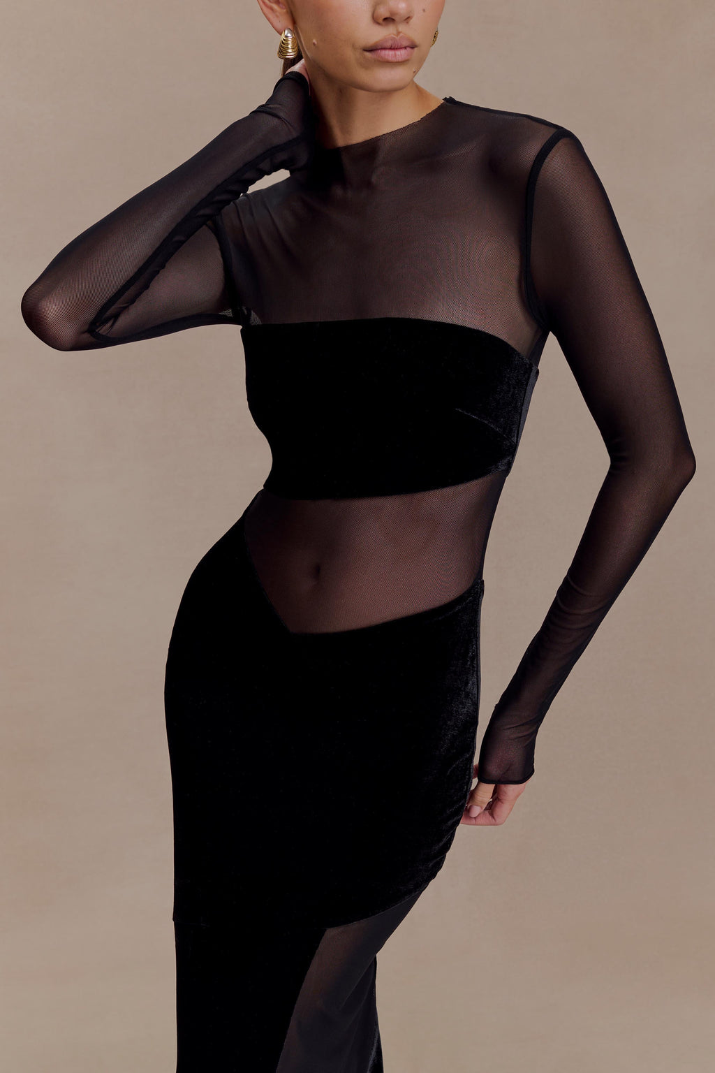 Davina Velvet And Mesh Maxi Dress in Black – Chic&Drifts