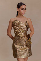 Sadie Structured Mini Dress in Gold – Chic&Drifts
