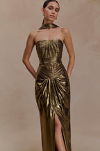 Clemence Plisse Maxi Dress in Gold – Chic&Drifts