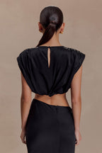 Zendaya Silk Crop Top in Black – Chic&Drifts