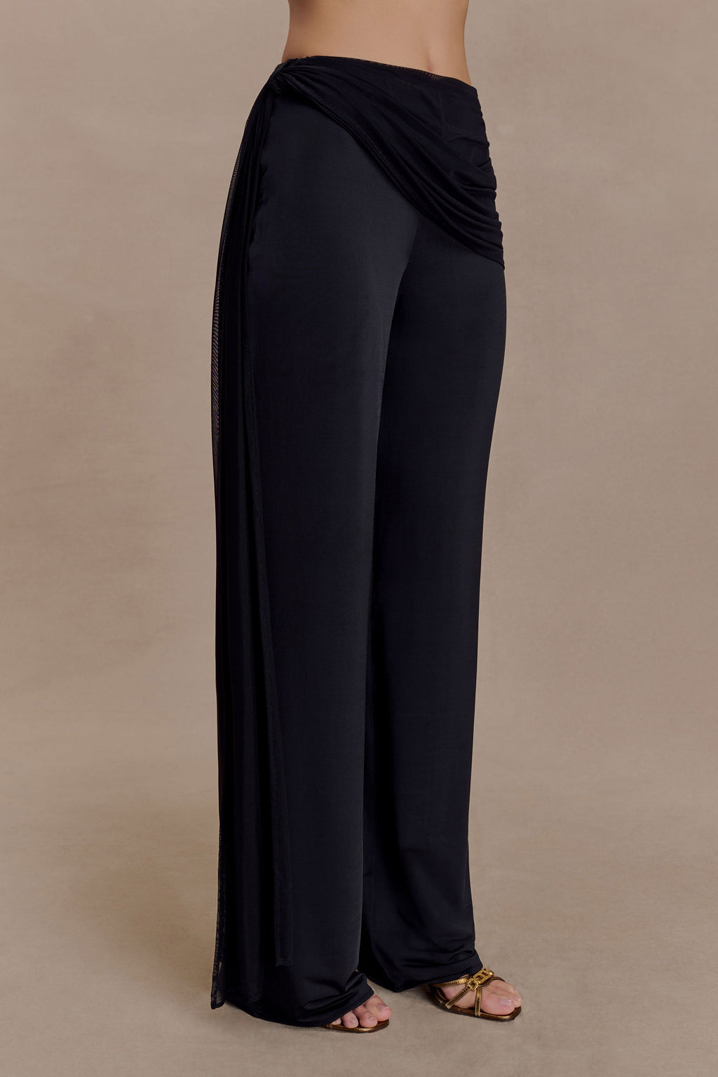 Aspyn Slinky Gathered Wide Leg Trousers - Black