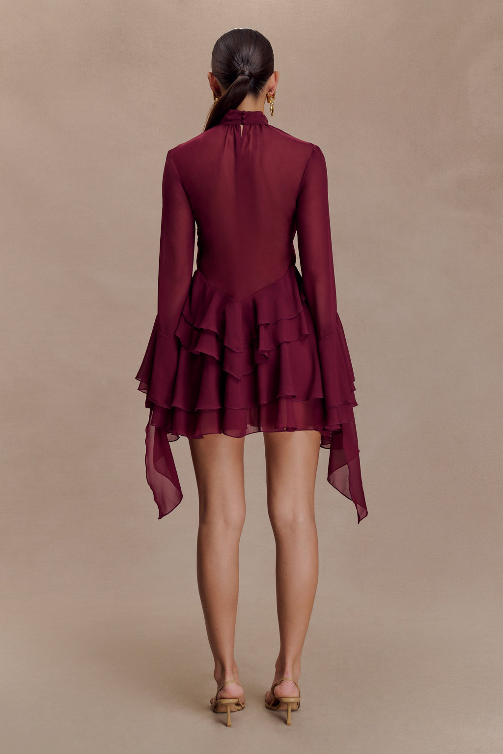 Nimah Chiffon Ruffle Mini Dress in Wine – Chic&Drifts