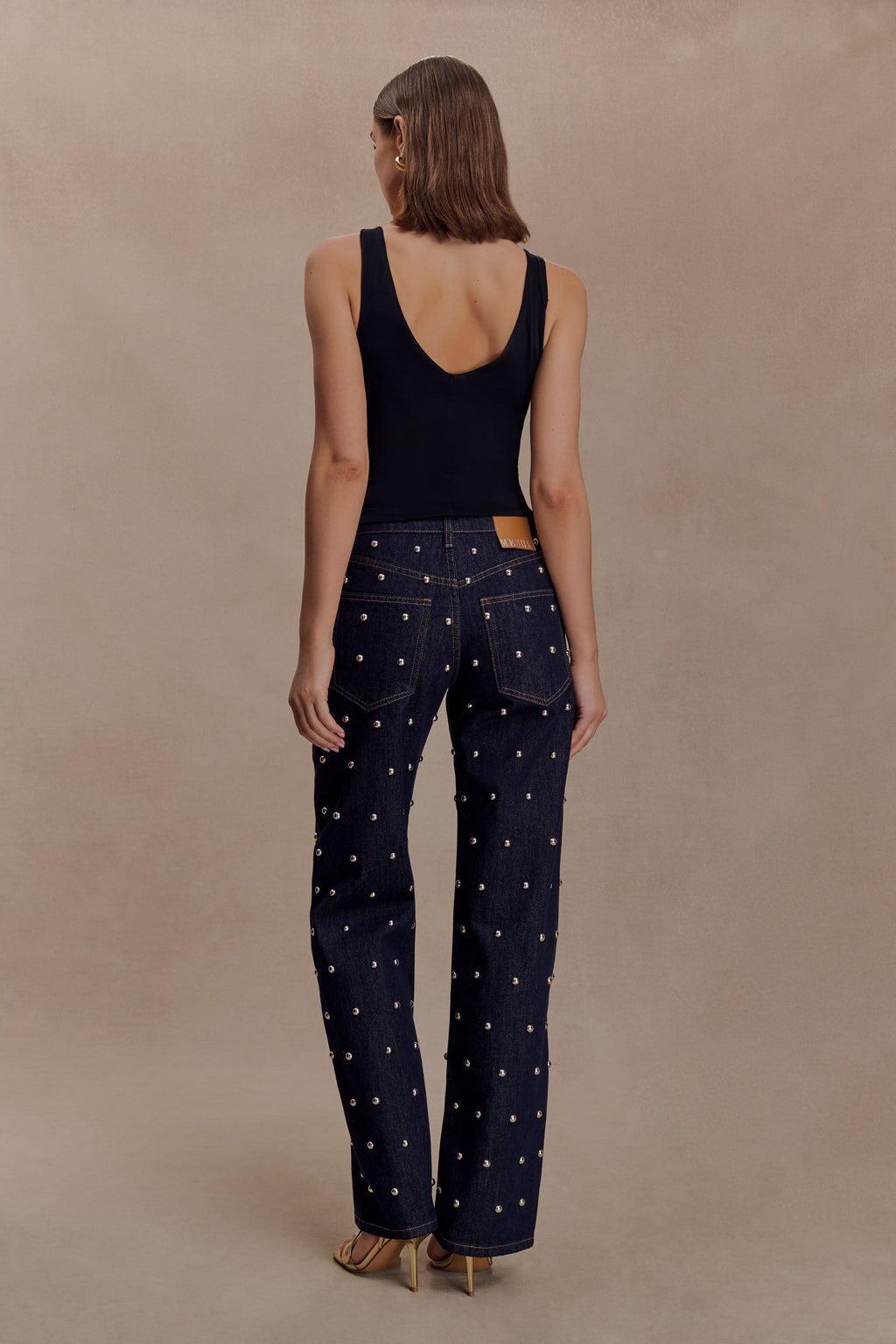 Spencer Slinky Top with Hardware in Black – Chic&Drifts