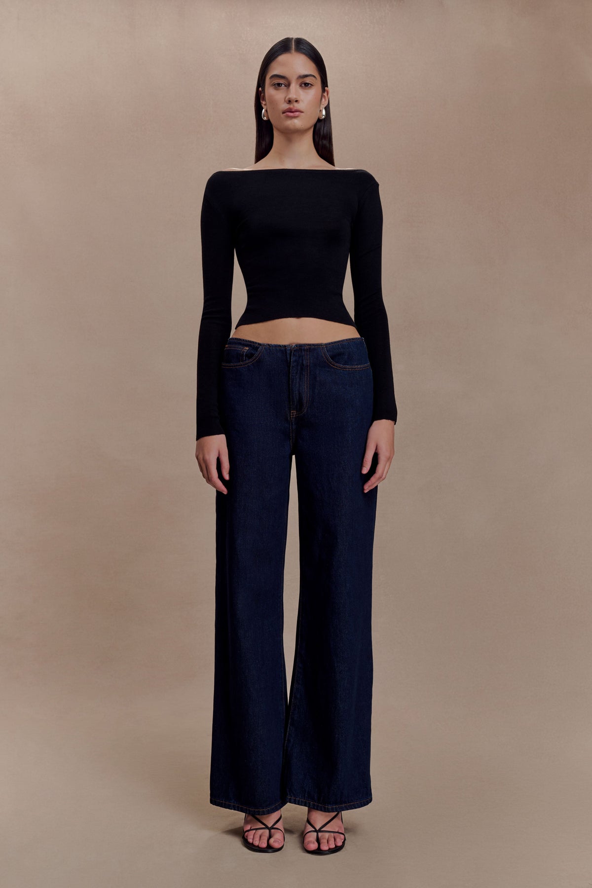 Paedyn Merino Wool Ribbed Long Sleeve Top in Black – Chic&Drifts