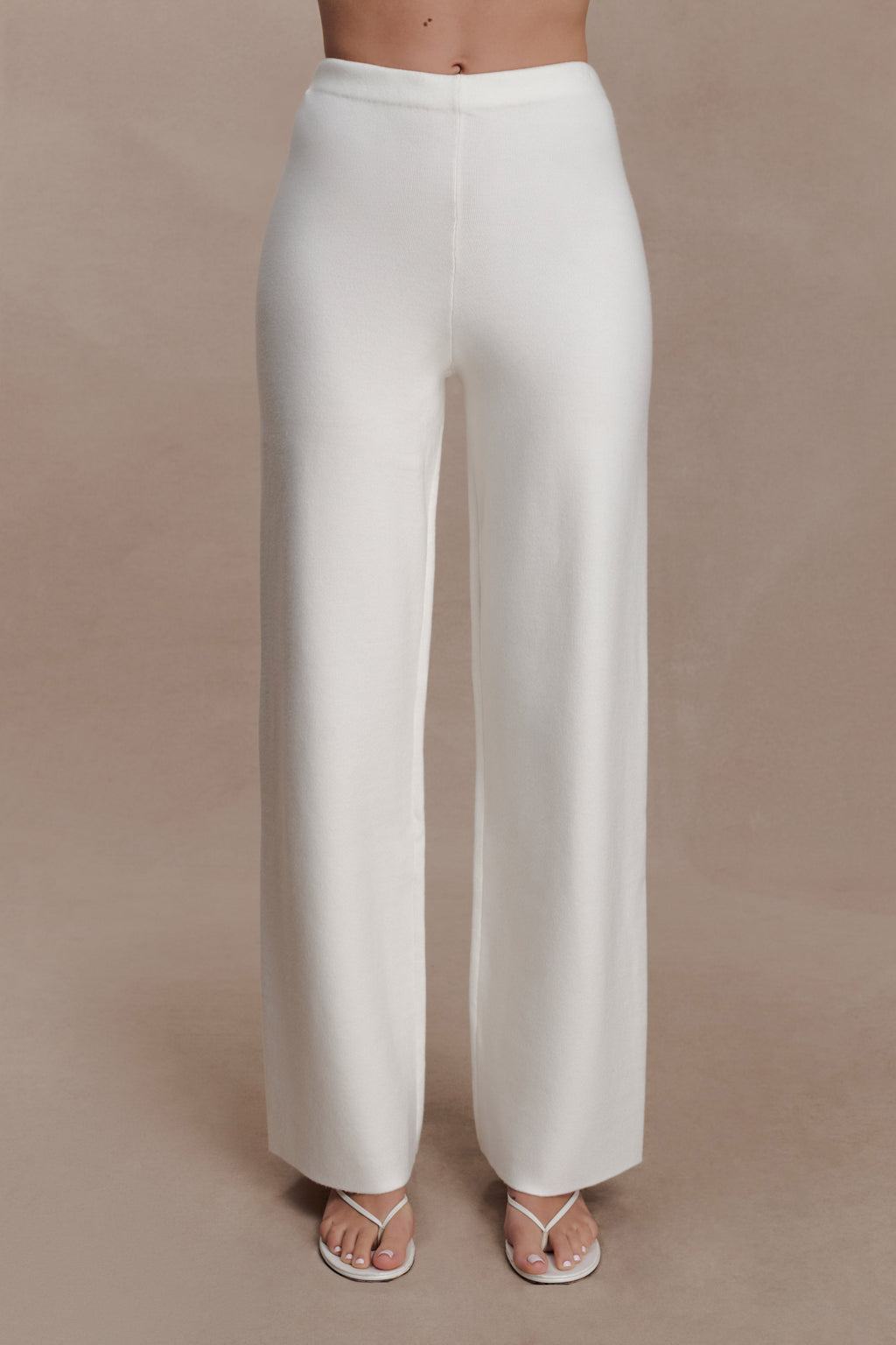 Kerrymae Straight Leg Knit Trousers in Black – Chic&Drifts