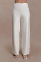 Kerrymae Straight Leg Knit Trousers in Black – Chic&Drifts