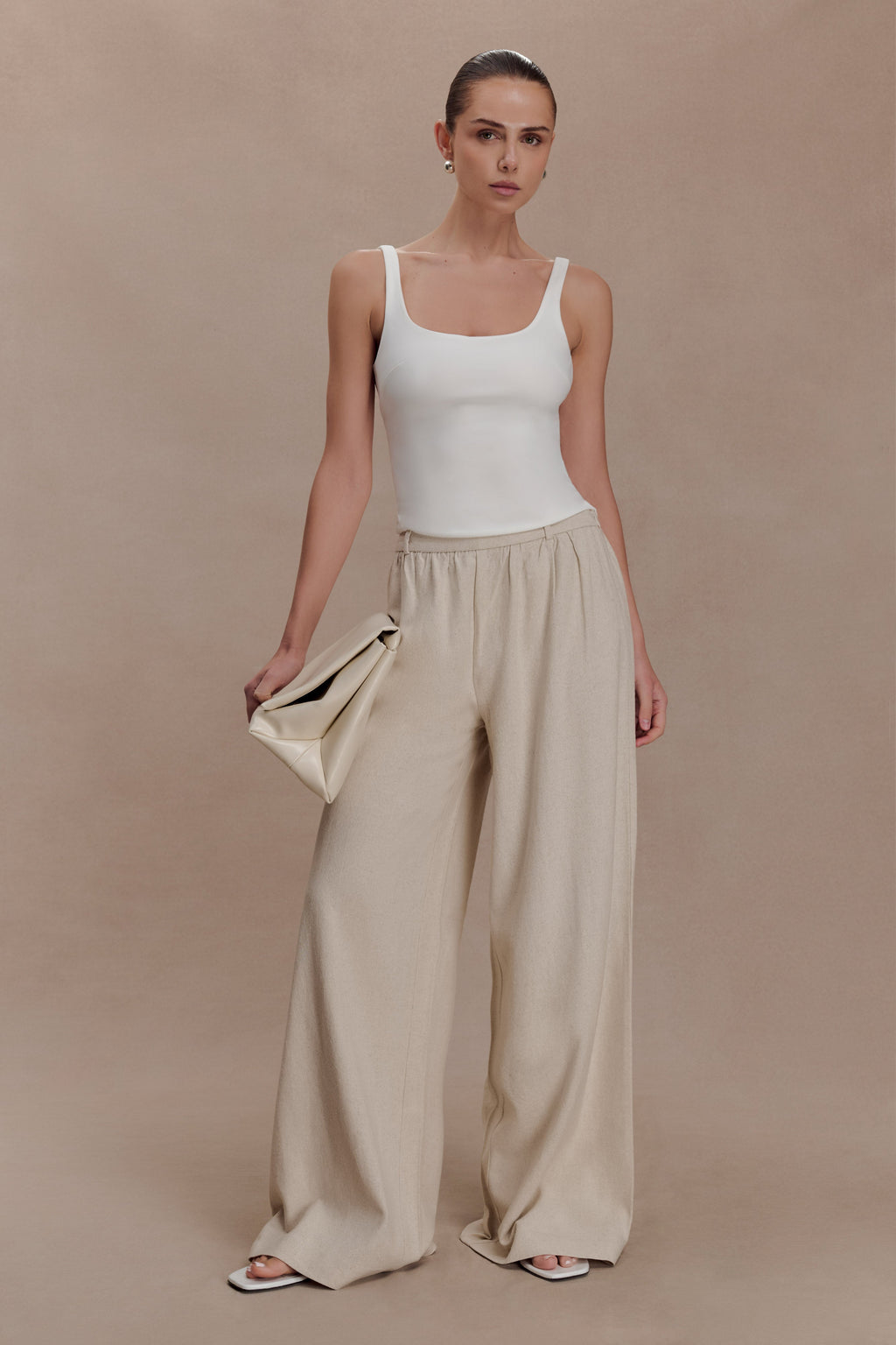 Gabby Straight Leg Linen Trousers in Natural – Chic&Drifts
