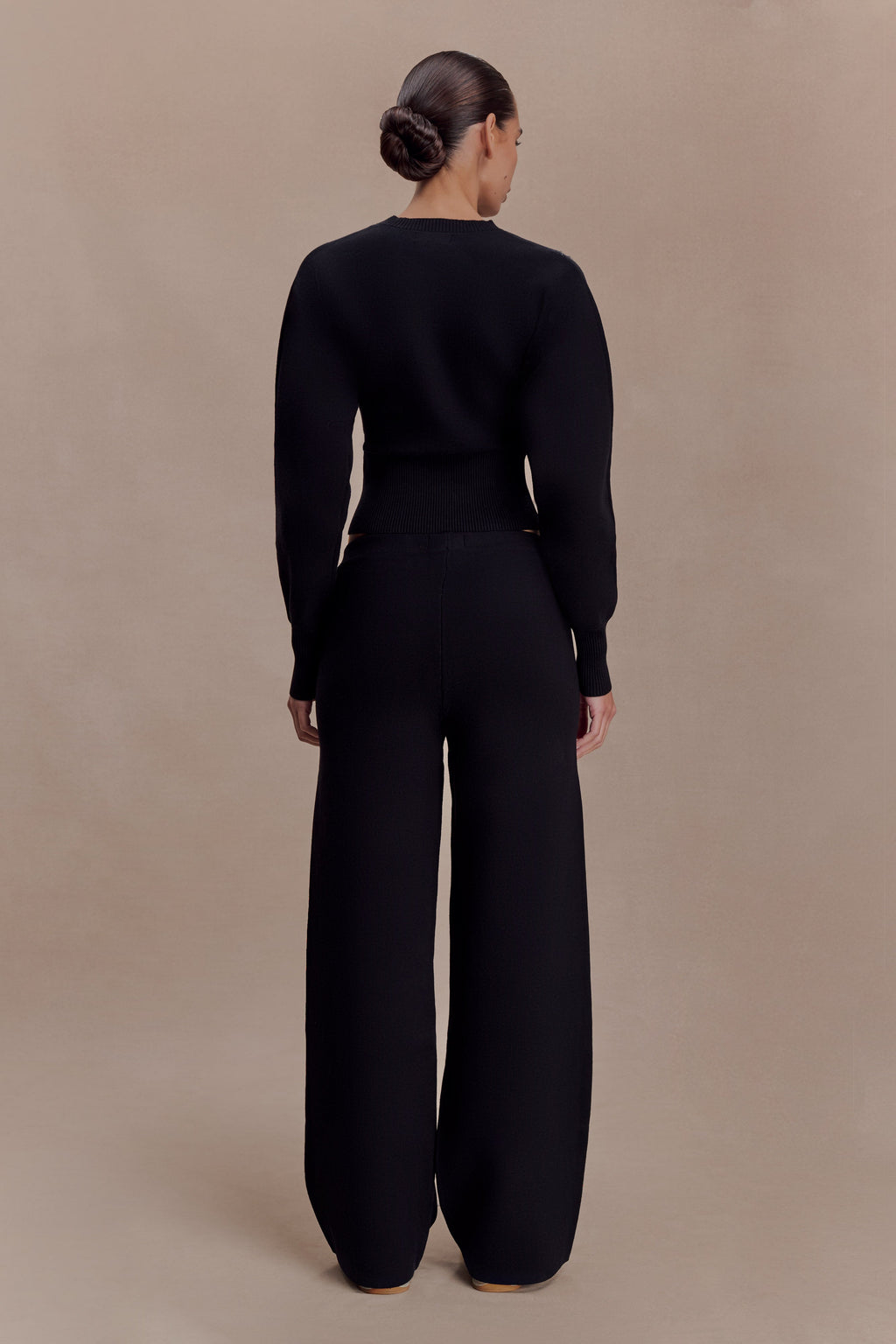 Kerrymae Straight Leg Knit Trousers in Black – Chic&Drifts