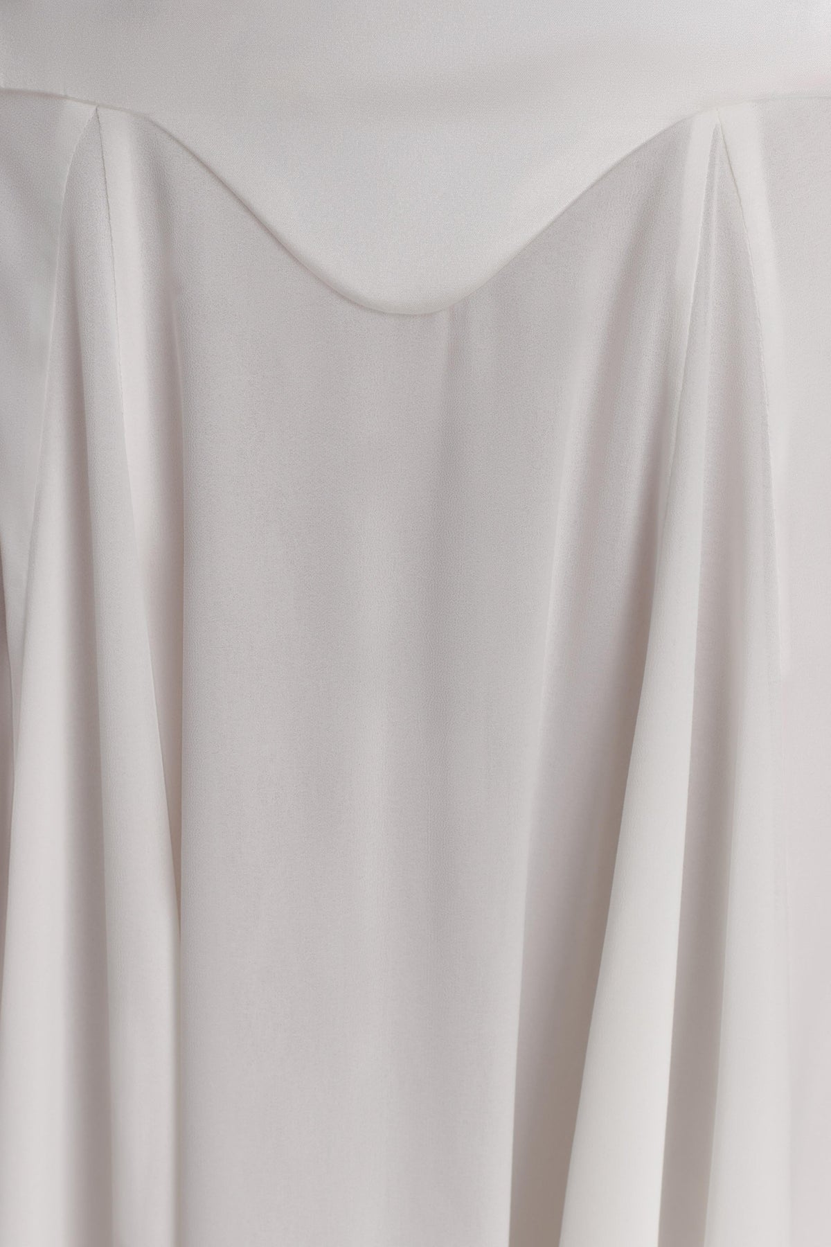 Susan Chiffon Halter Maxi Dress in Ivory – Chic&Drifts
