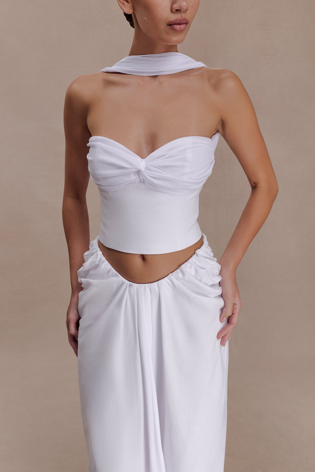 Talia Chiffon And Linen Halter Top in White – Chic&Drifts