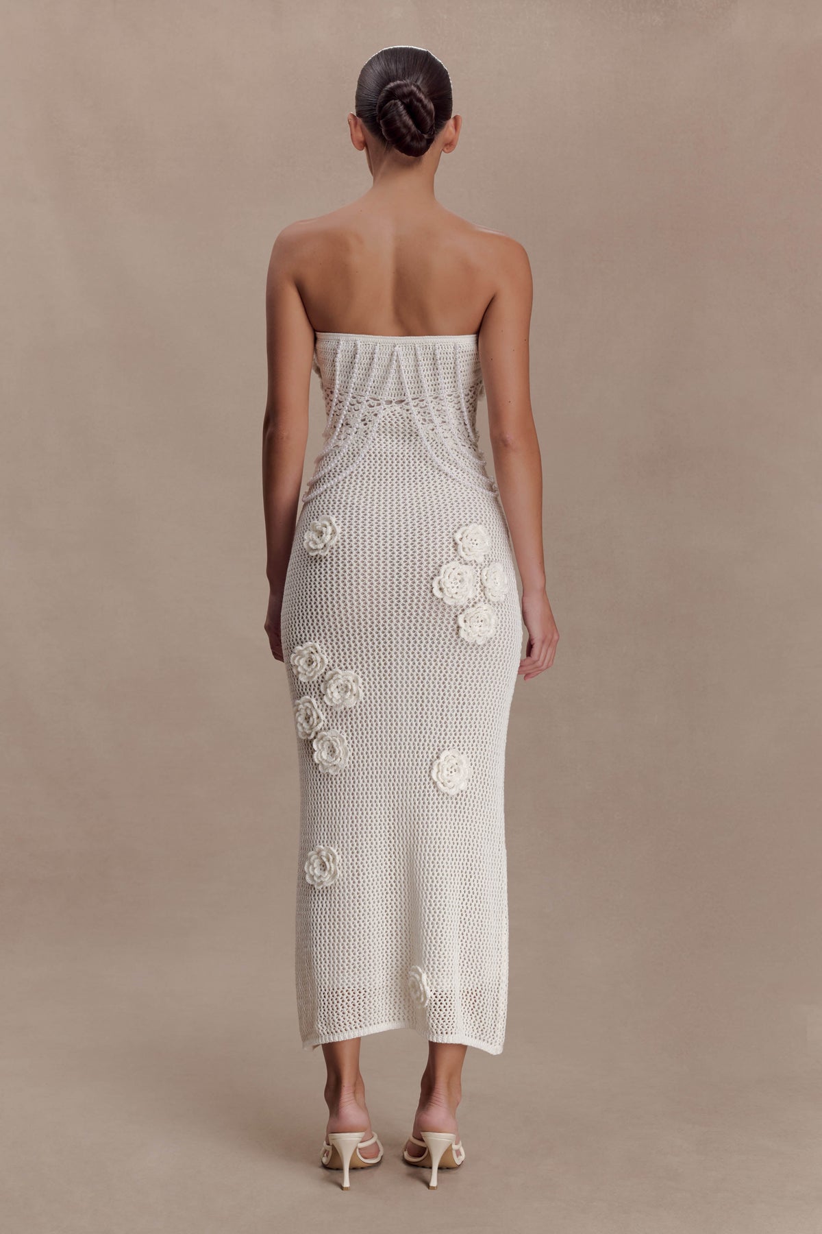 Samantha Crochet Midi Dress With Flowers in Ivory – Chic&Drifts