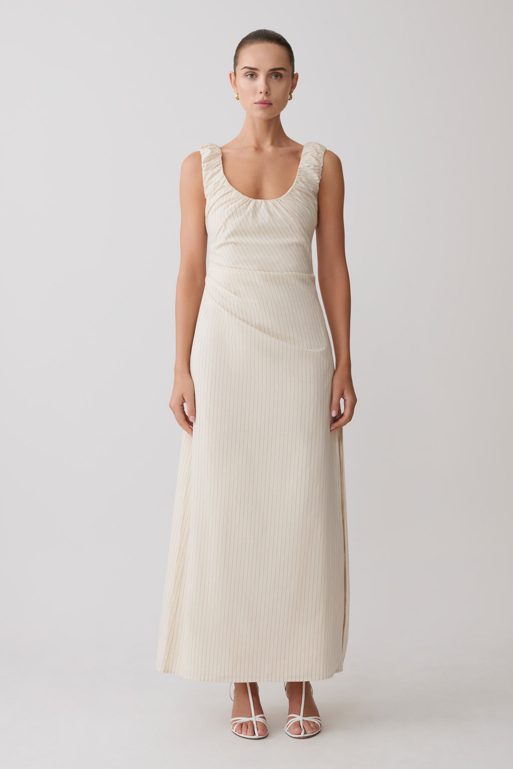 Anisa Scoop Neck Maxi Dress