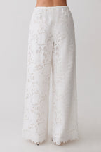 Tessa Broderie Straight Leg Trousers in White – Chic&Drifts