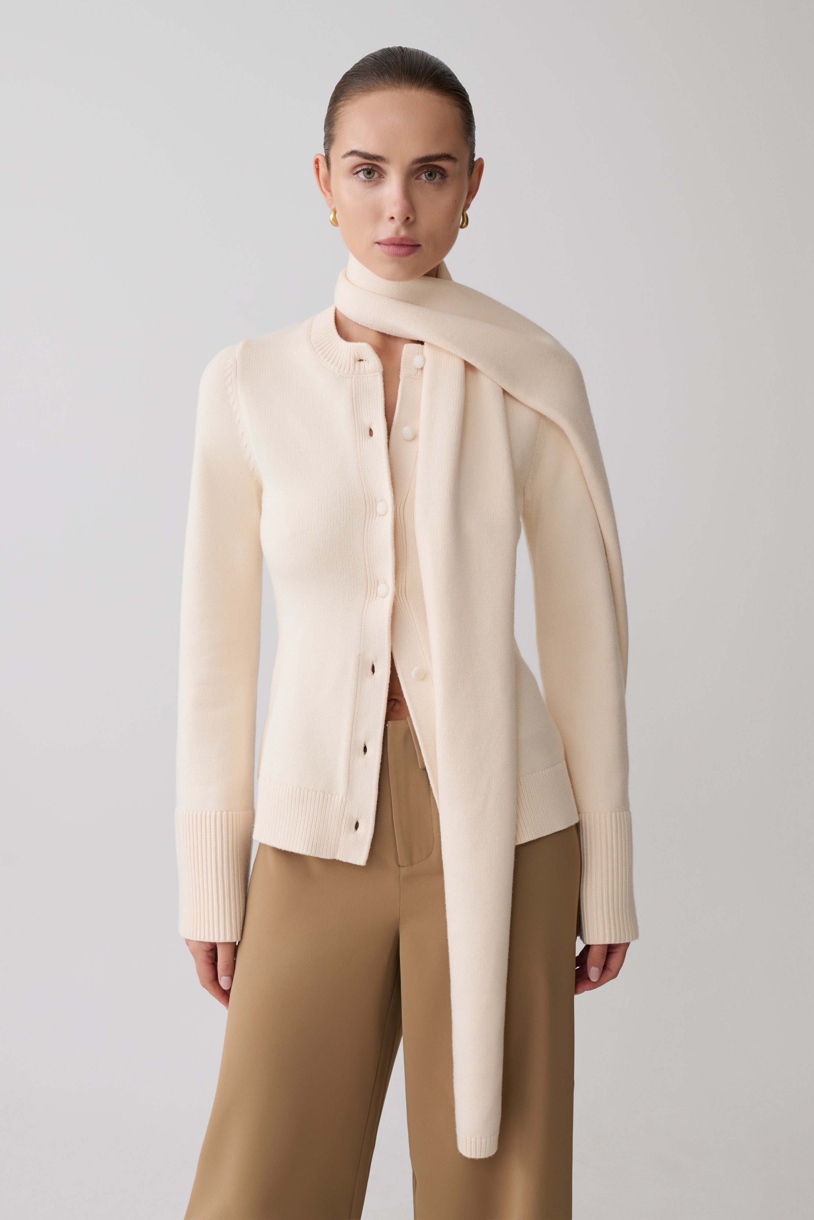 Lara Knit Cardigan With Scarf in Ivory – Chic&Drifts