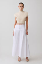 Selma Curved Waist Midi Skirt in White – Chic&Drifts