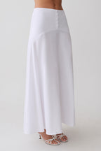 Selma Curved Waist Midi Skirt in White – Chic&Drifts