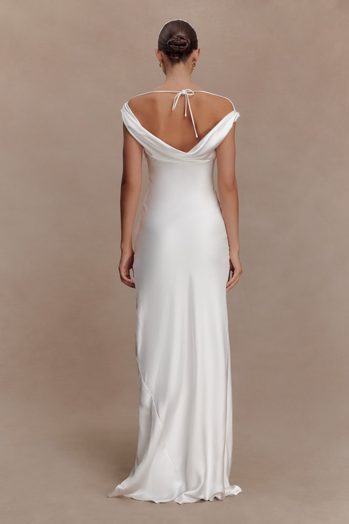 Ashley Cowl Neck Lace And Satin Maxi Dress in Ice Blue – Chic&Drifts
