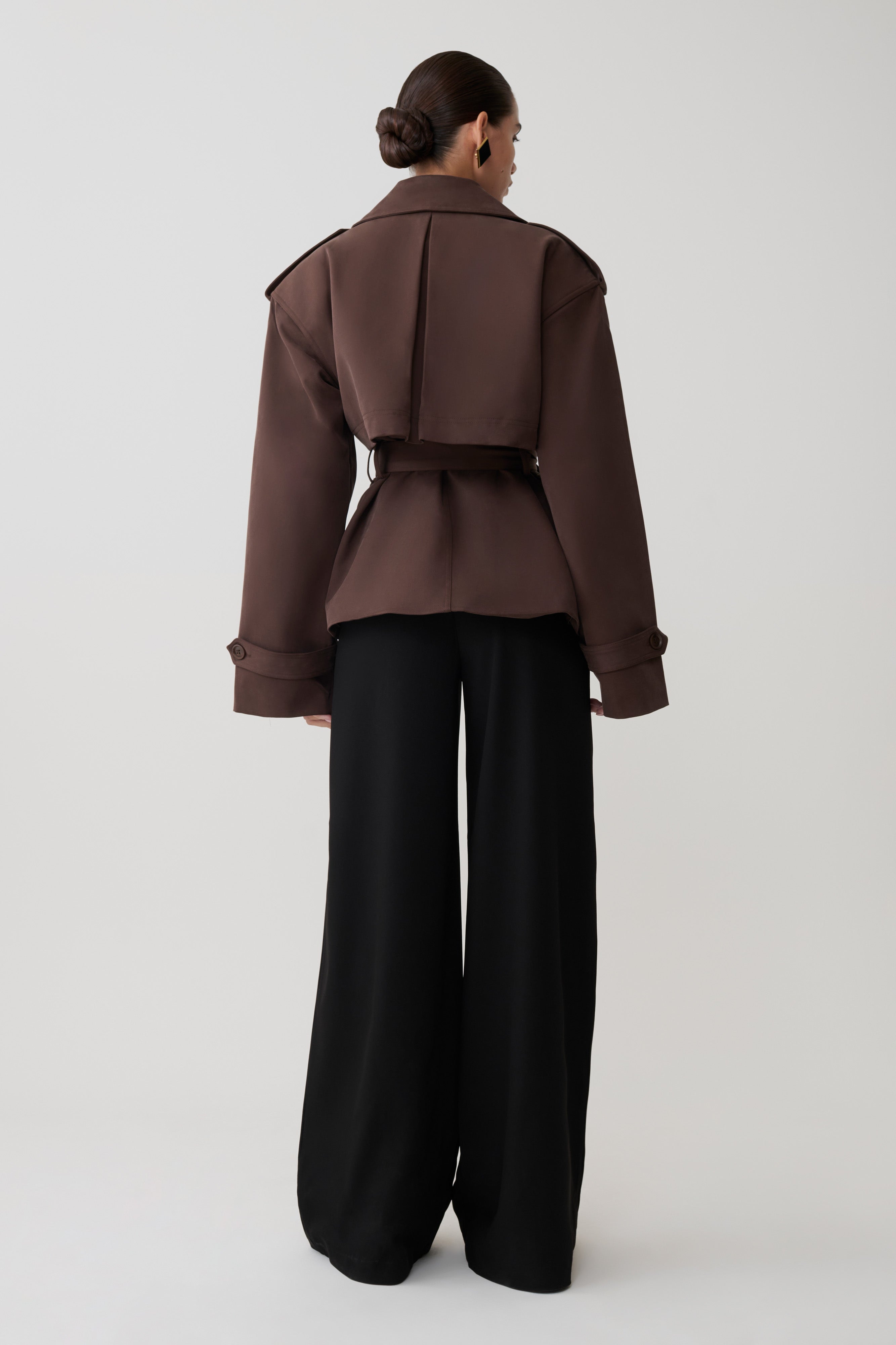 Alden Short Trench Jacket in Chocolate – Chic&Drifts