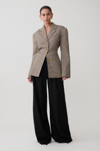 Mila Shaped Blazer in Tan Check – Chic&Drifts