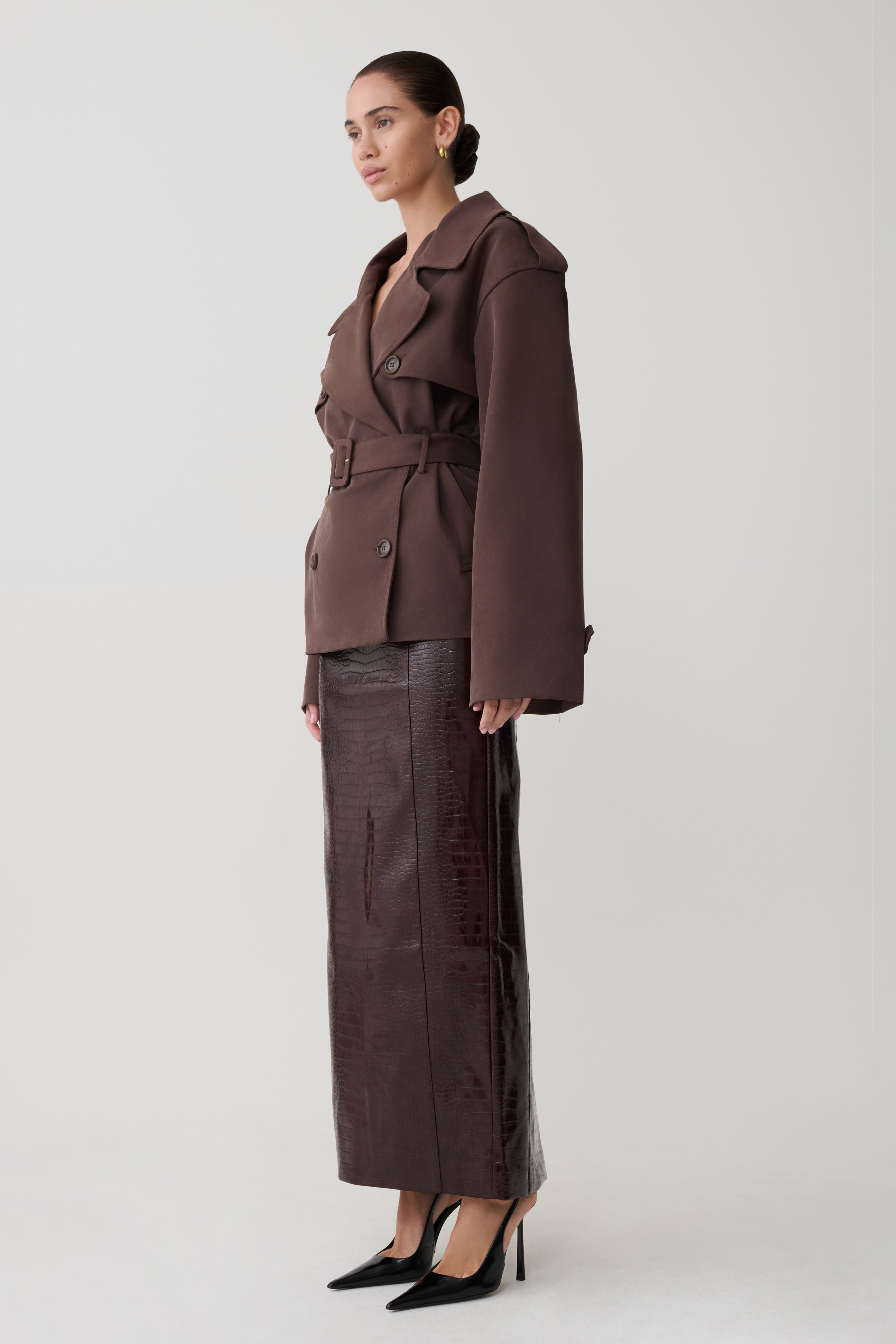 Alden Short Trench Jacket in Chocolate – Chic&Drifts