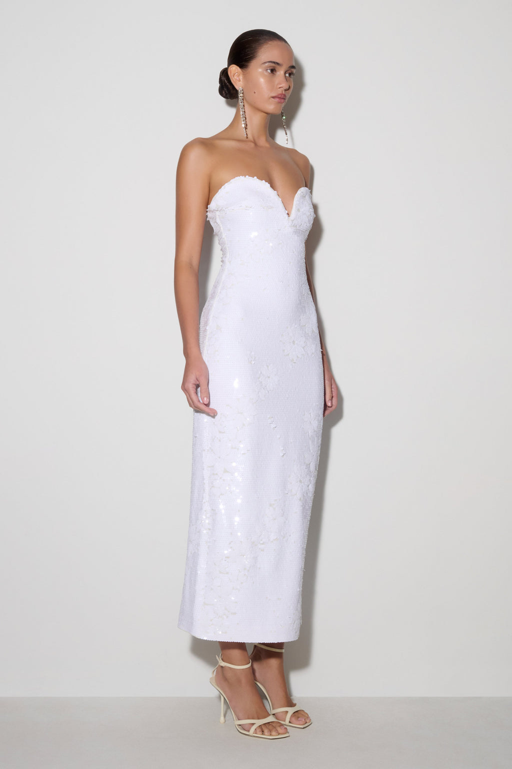 Maisie Strapless Sequin Midi Dress in White – Chic&Drifts