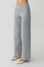 Kerrymae Straight Leg Knit Trousers in Black – Chic&Drifts