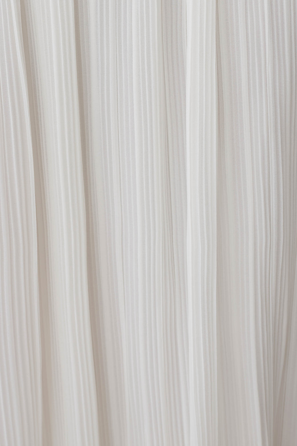 Juno Strapless Pleated Maxi Gown in White – Chic&Drifts