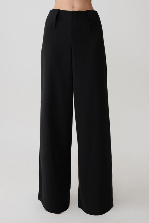 Arlo Wide Leg Suiting Trouser in Black – Chic&Drifts