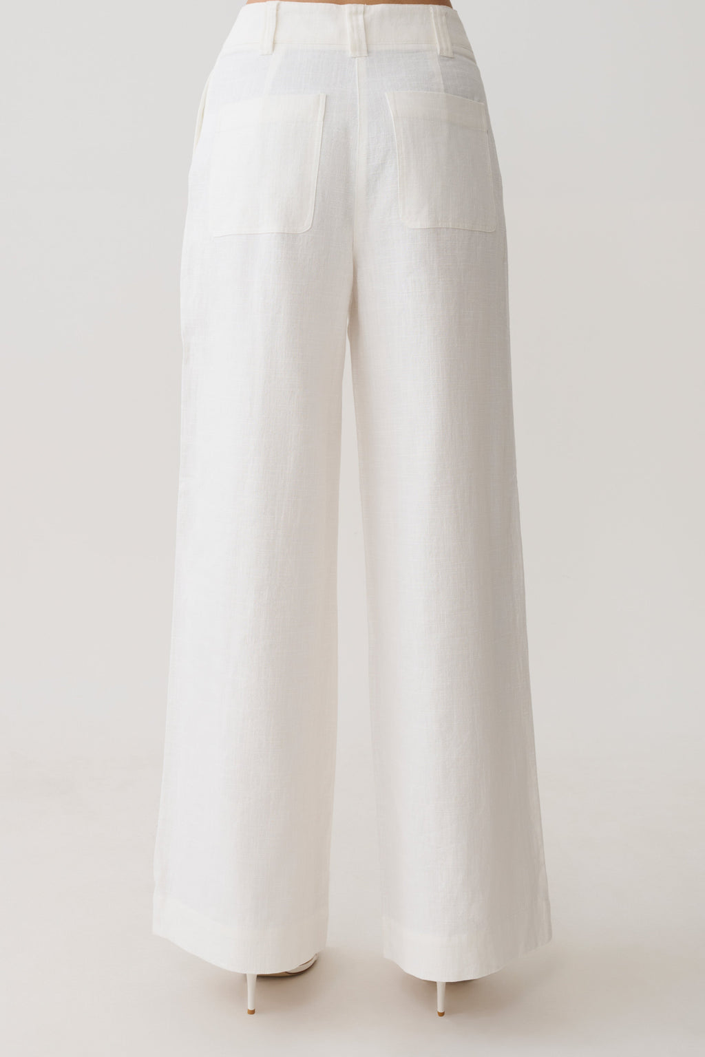 Brielle Straight Leg Linen Trouser - White