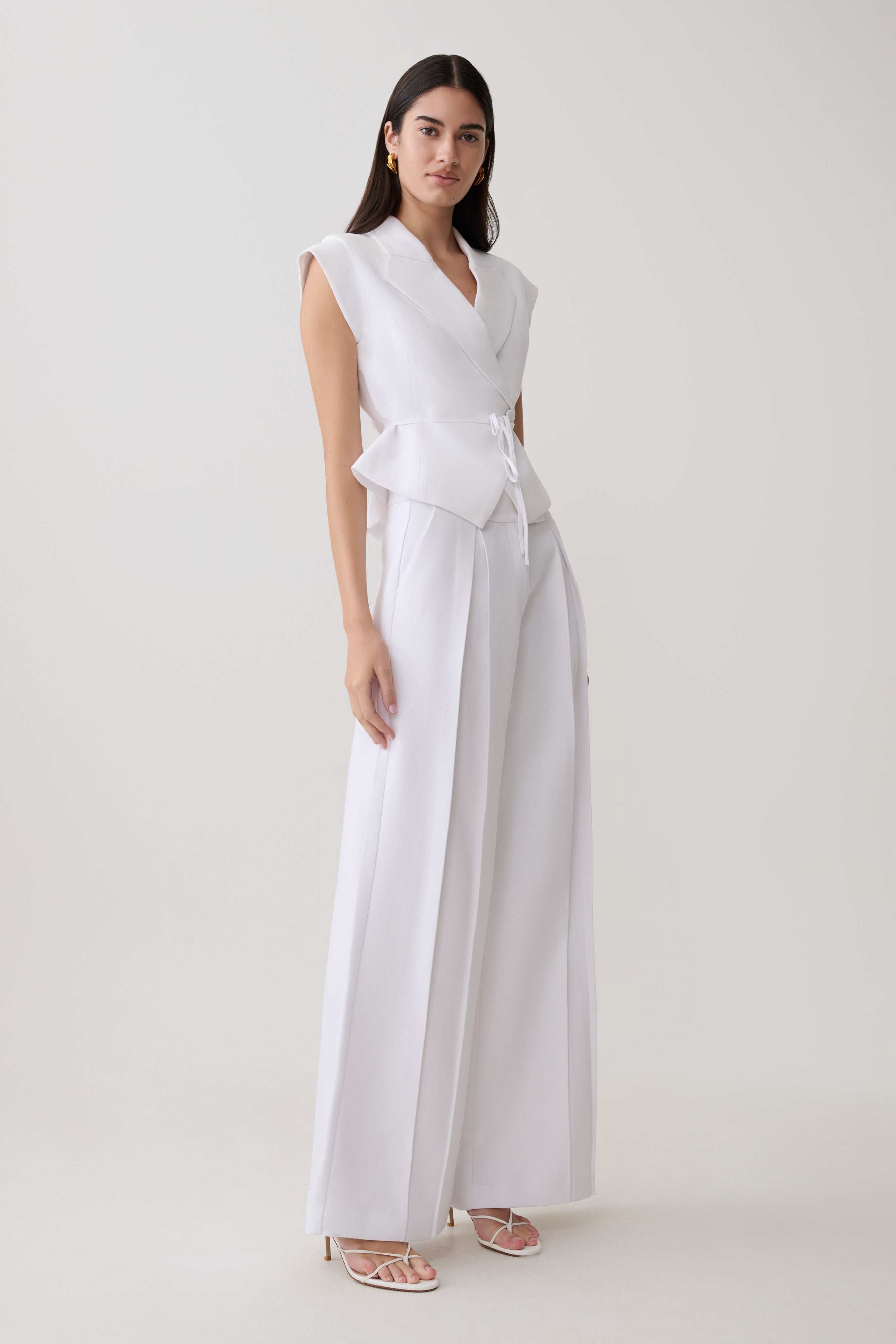 Raya Mid Rise Wide Leg Linen Trouser - White