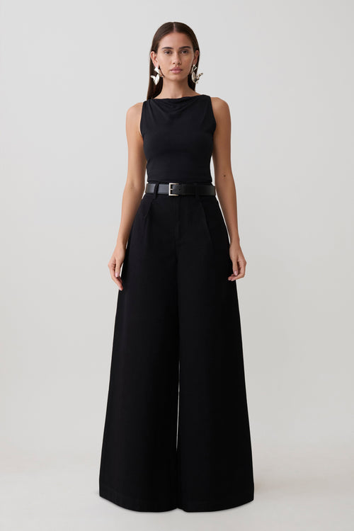 Bobby Oversized Jean With Front Pleat in Black – Chic&Drifts