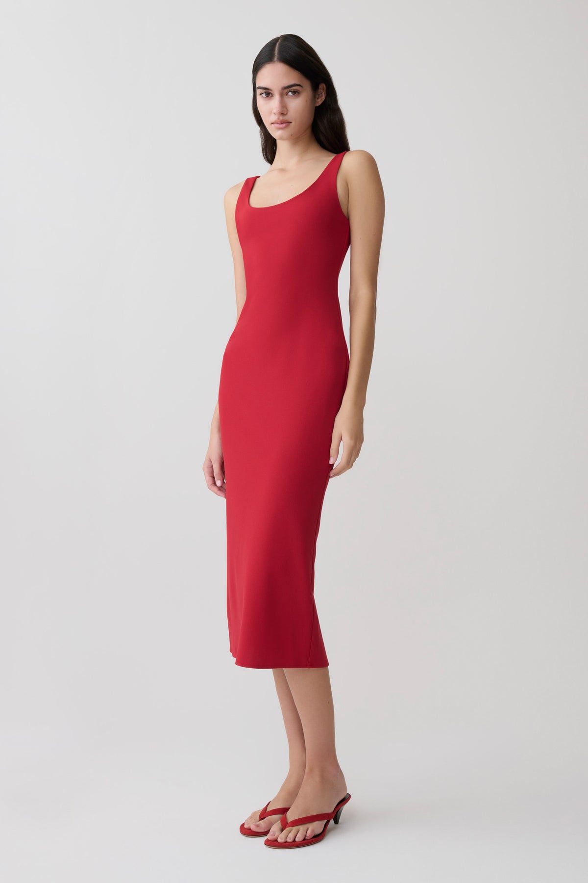 Allyra Scoop Stretch Crepe Midi Dress in Black – Chic&Drifts