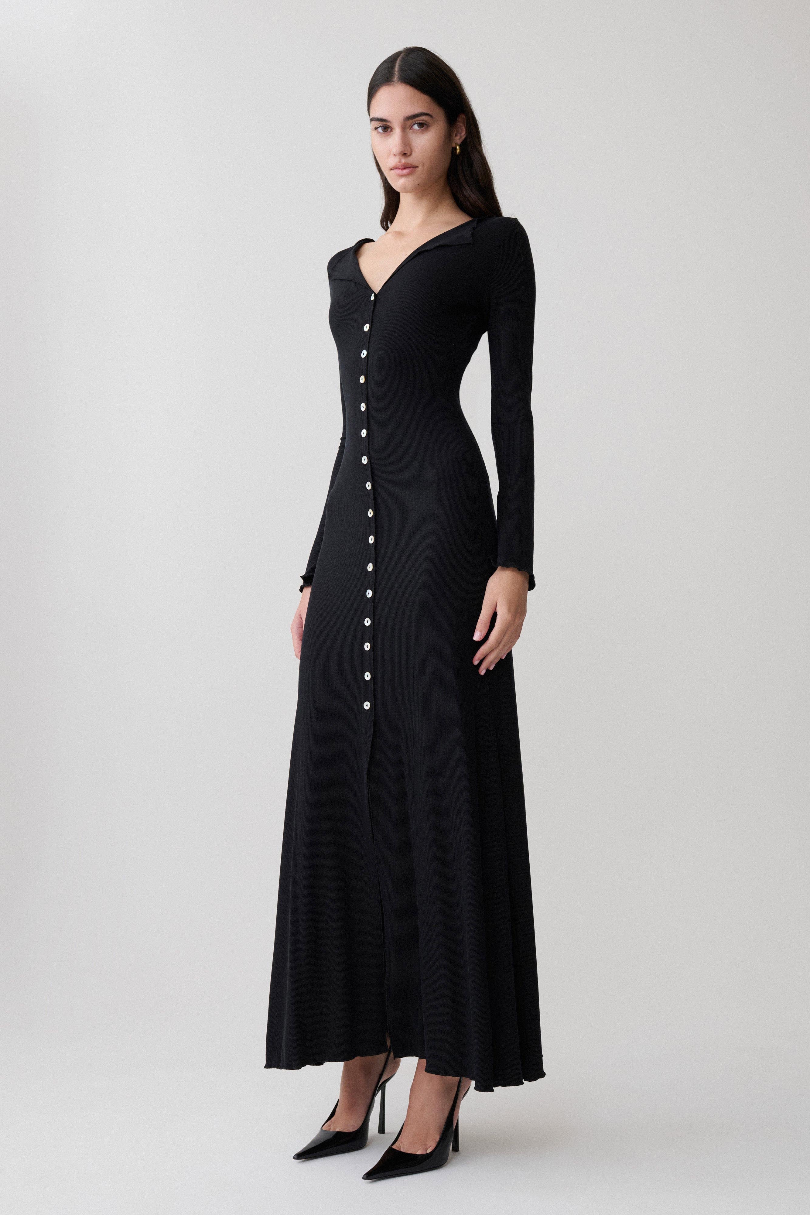 Tanya Buttoned Long Sleeve Maxi Dress