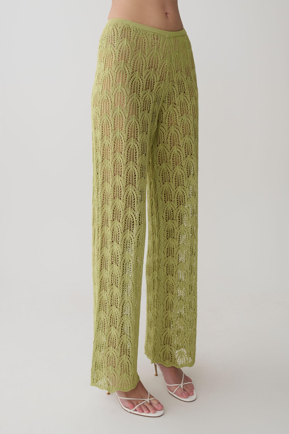 Glinda Crochet Trousers in Baby Pink – Chic&Drifts