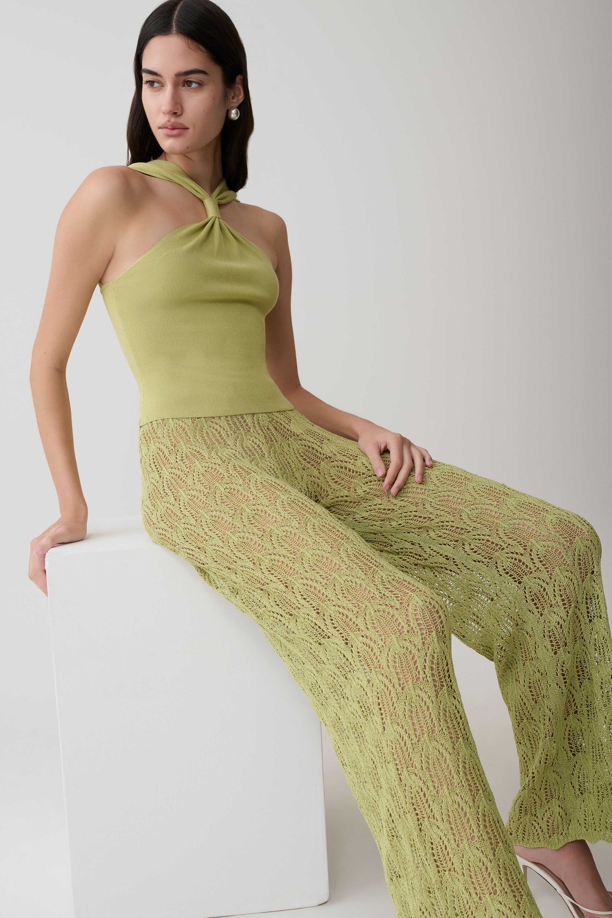 Glinda Crochet Trousers in Baby Pink – Chic&Drifts
