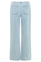 Caitlin Mid Rise Jeans in Light Blue – Chic&Drifts