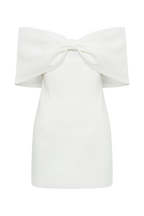Gwyneth Off Shoulder Bow Mini Dress in White – Chic&Drifts