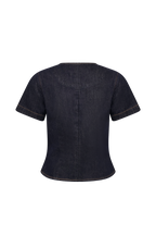 Bethany Short Sleeve Buttoned Denim Top in Washed Indigo Blue – Chic&Drifts