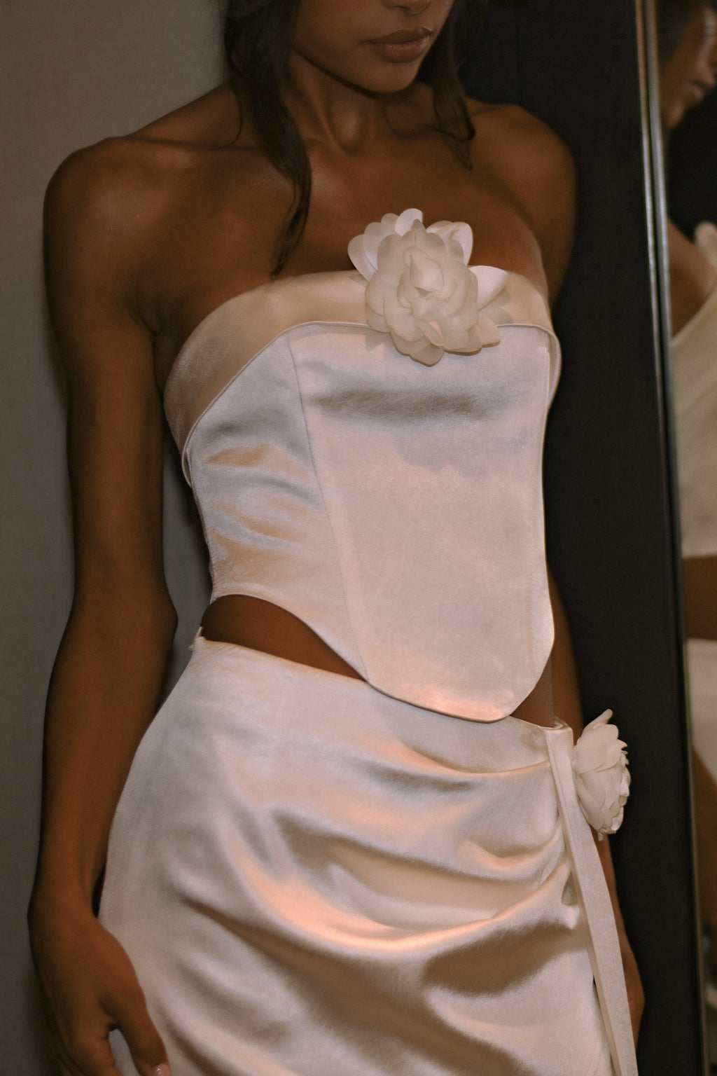 Margot Strapless Rose Corset in White – Chic&Drifts