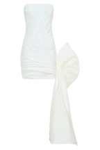 Franka Strapless Bow Mini Dress in White – Chic&Drifts